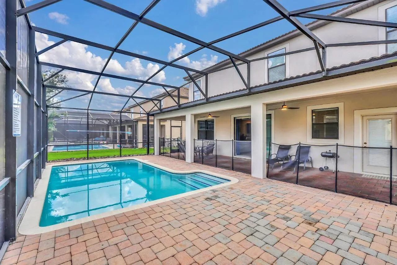 Villa Stunning 9-Br Themed Home With Free Access To A Water Park! Davenport United States