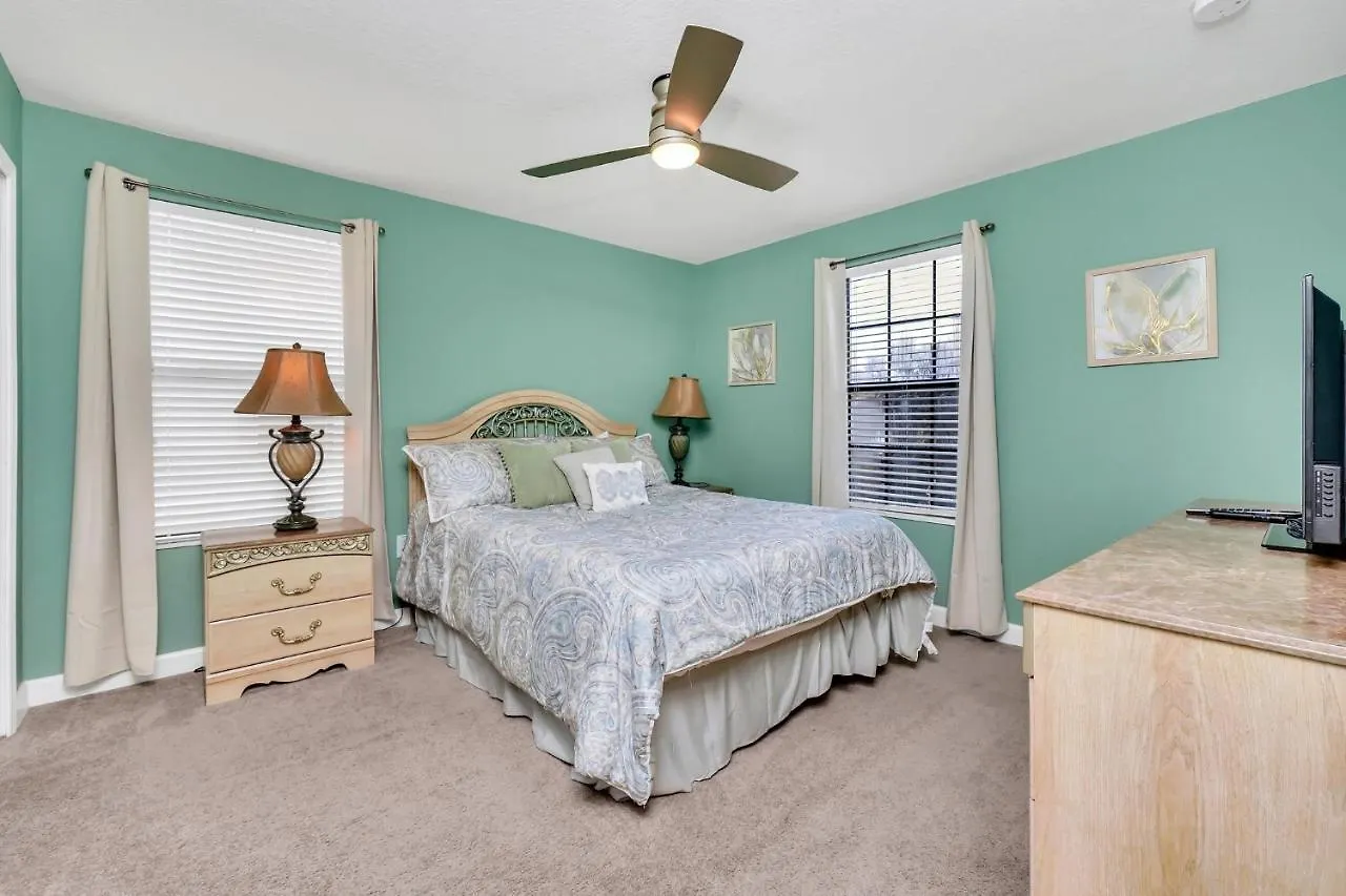 Stunning 9-Br Themed Home With Free Access To A Water Park! Davenport United States